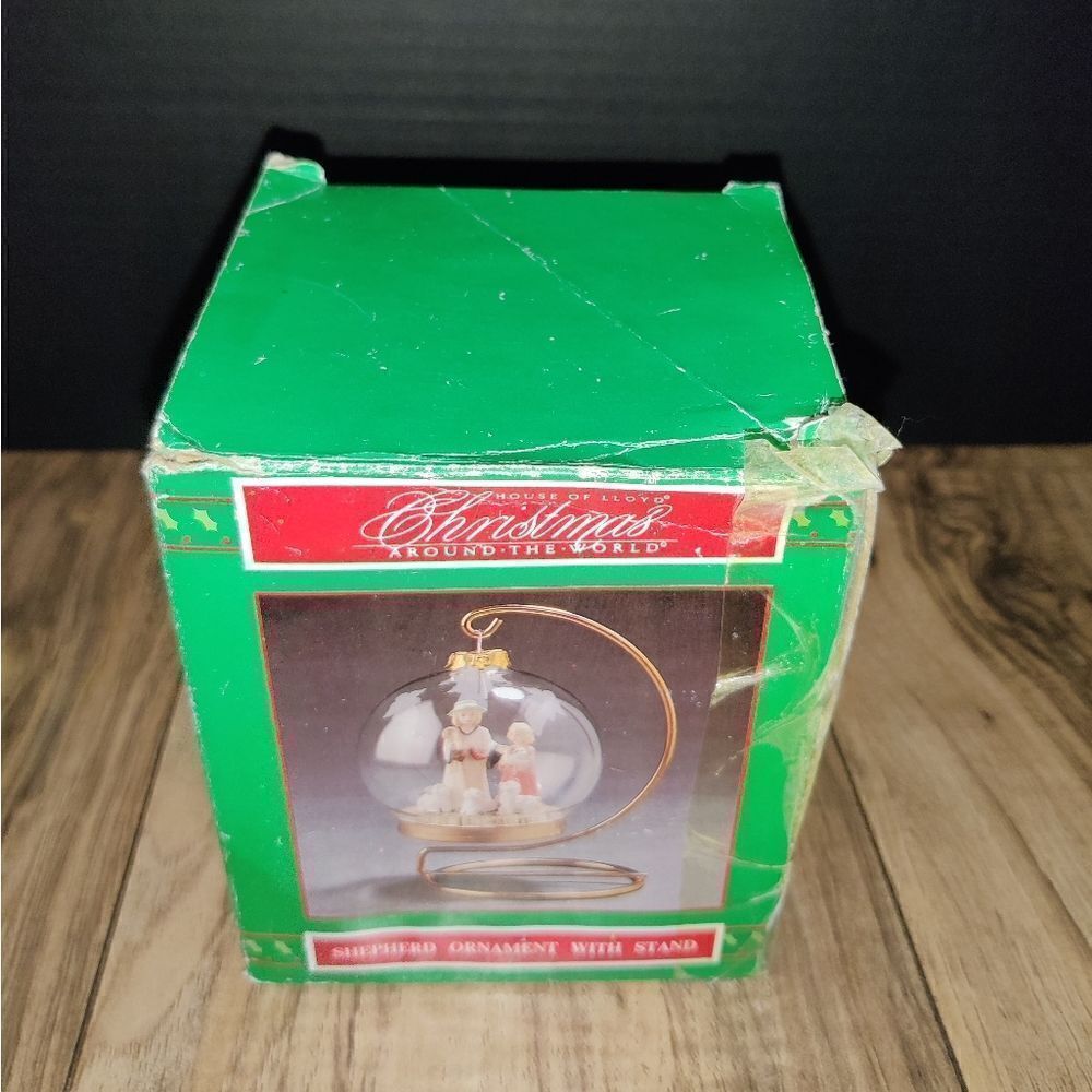 House Of Lloyd Christmas Around The World Shepherd Ornament With Stand 1998 - Picture 9 of 10